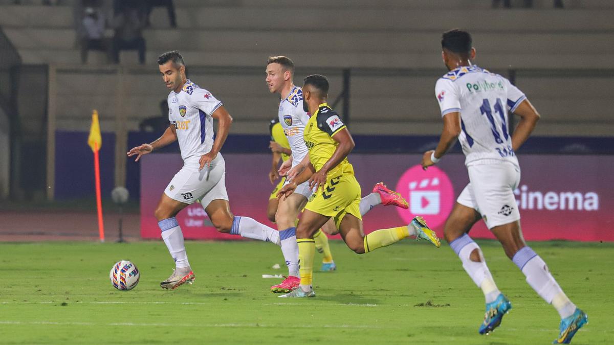 Isl Shields Shines As Chennaiyin Beats Hyderabad To Register